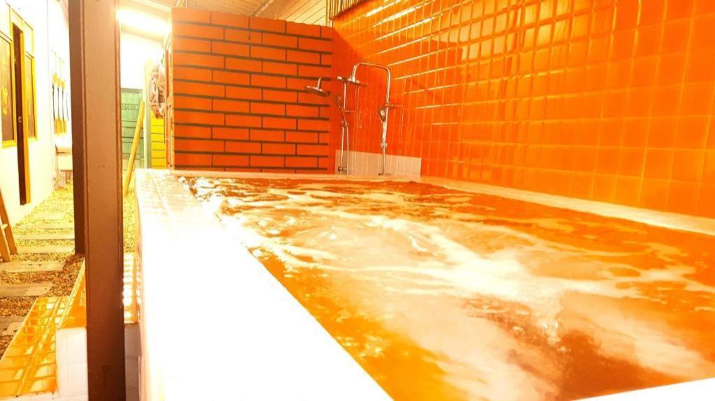 Super Hostel Nonthaburi Kültér fotó