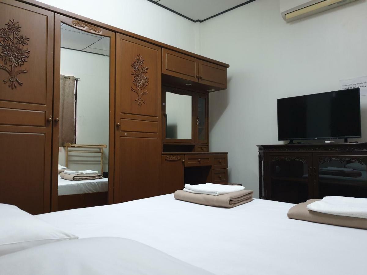 Super Hostel Nonthaburi Kültér fotó